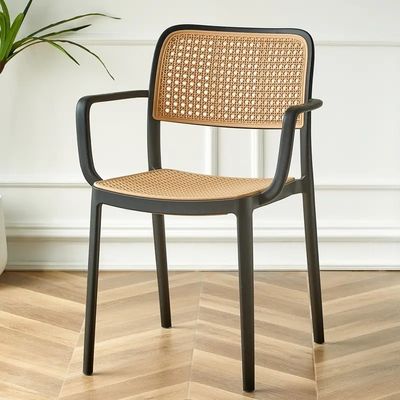 kaufen Zuhause Plastik-Rattan-Esstühle Stapelbare Plastik-Esstühle Online-Herstellung