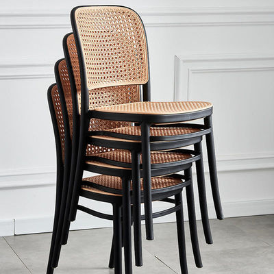kaufen Französischer Stil Hochrücken Esszimmer Stuhl In Plastik Rattan Sitz Schwarz Online-Herstellung